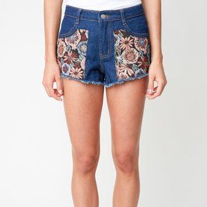 Bohemian Floral Tapestry Detailed Denim Shorts